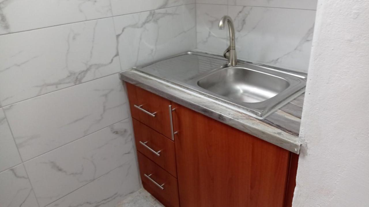 Achilles Apartments ซารานเดอ ภายนอก รูปภาพ