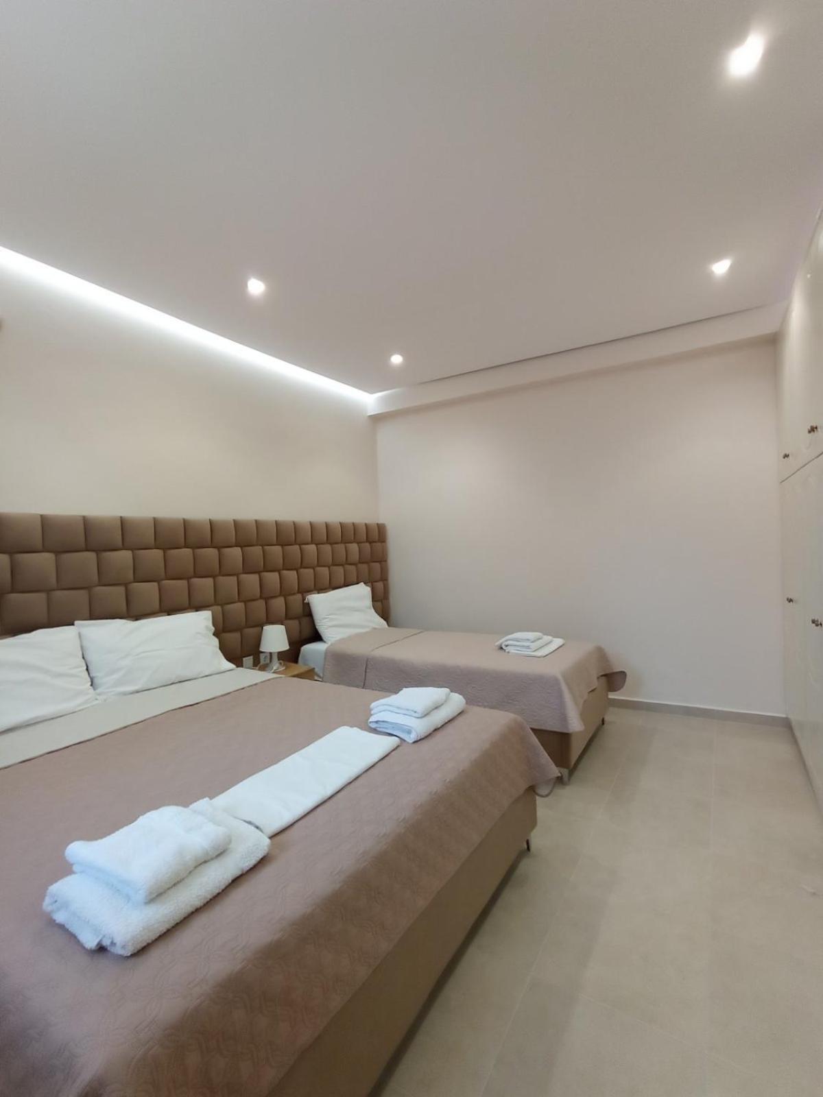 Achilles Apartments ซารานเดอ ภายนอก รูปภาพ