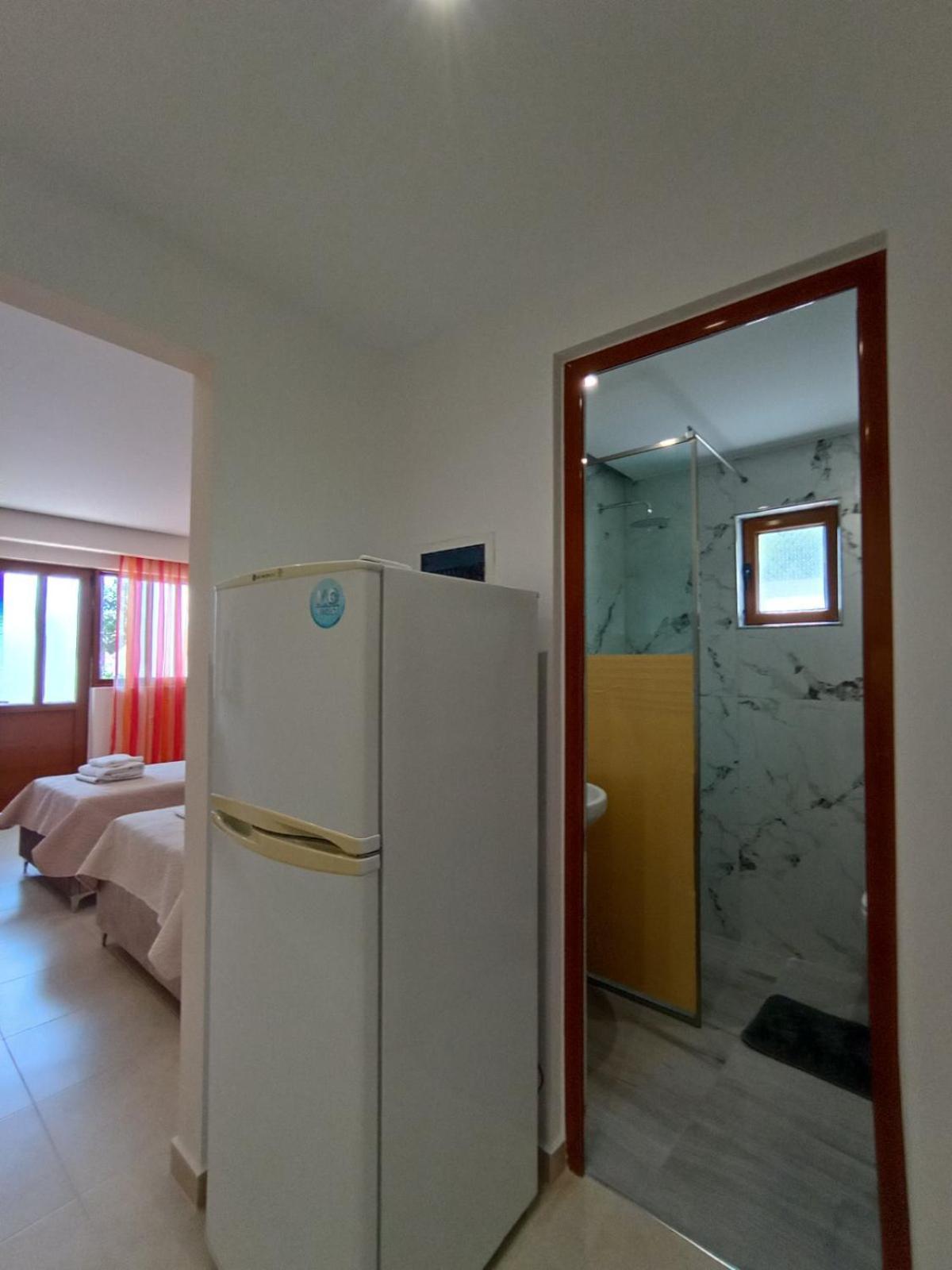 Achilles Apartments ซารานเดอ ภายนอก รูปภาพ