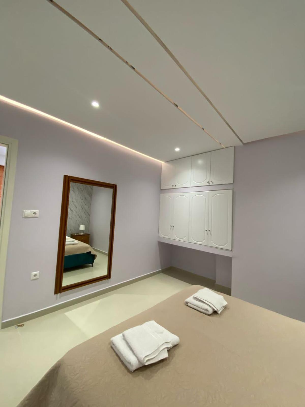 Achilles Apartments ซารานเดอ ห้อง รูปภาพ