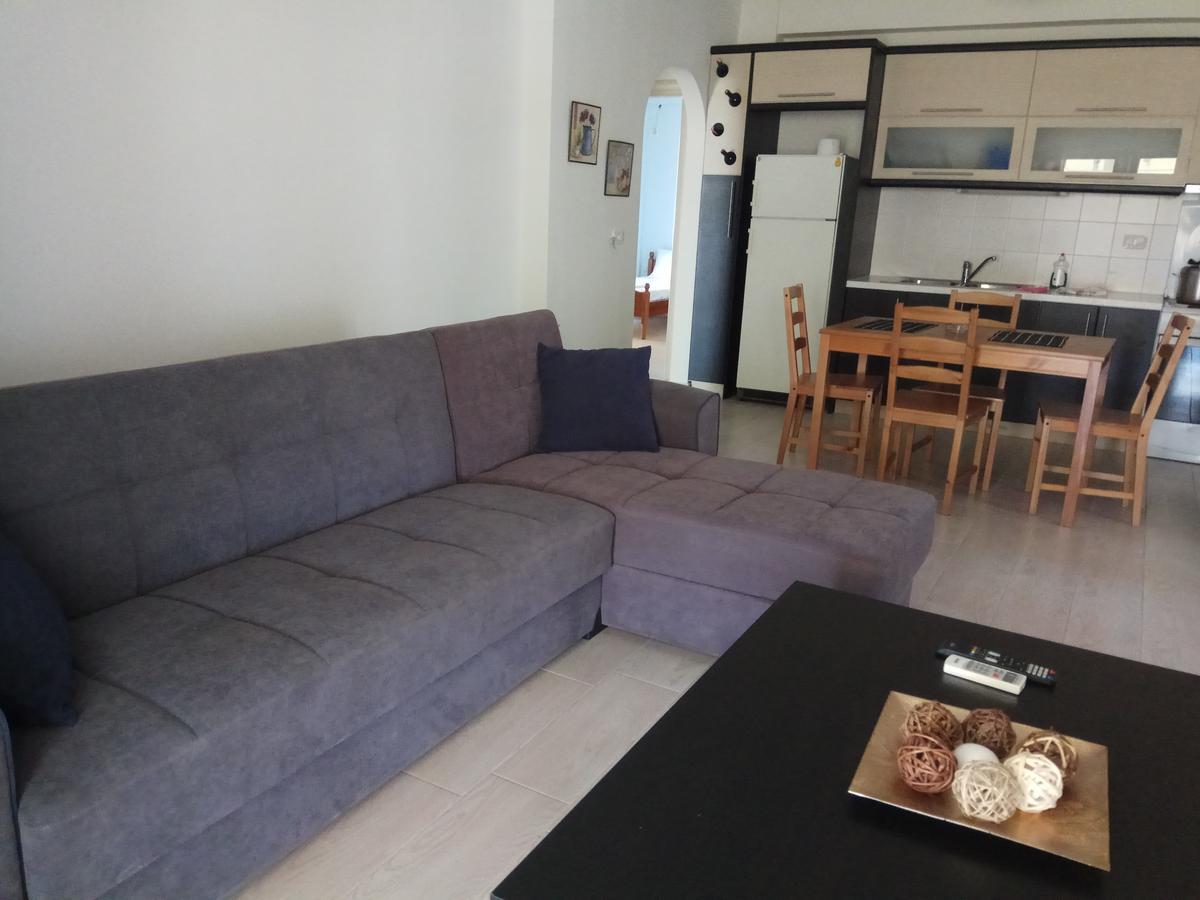 Achilles Apartments ซารานเดอ ภายนอก รูปภาพ